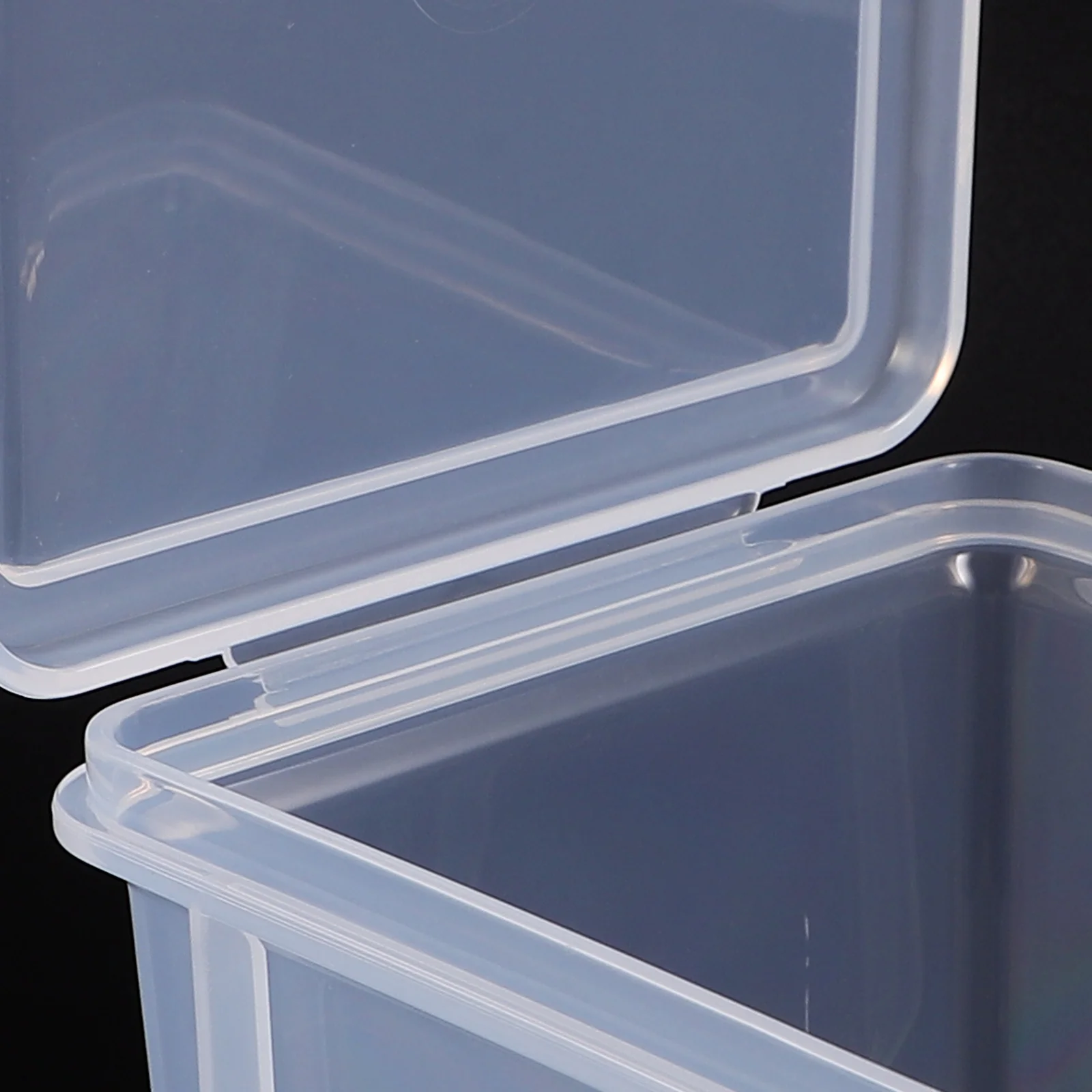 Рисунок 2 - пластиковые держатели для пластиковых