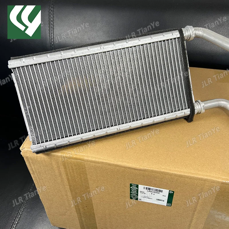 Фото LR036364 Радиатор отопителя кондиционера с шлангом для Land Rover Discovery 5 / Range Rover 2013 / Range Rover Sport 2014 №3