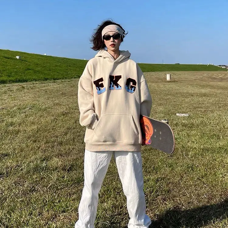 

Американская винтажная Толстовка свитер женский оригинальный свитшот с надписью и пламенем плюшевое утепленное осенне-зимнее Свободное п...