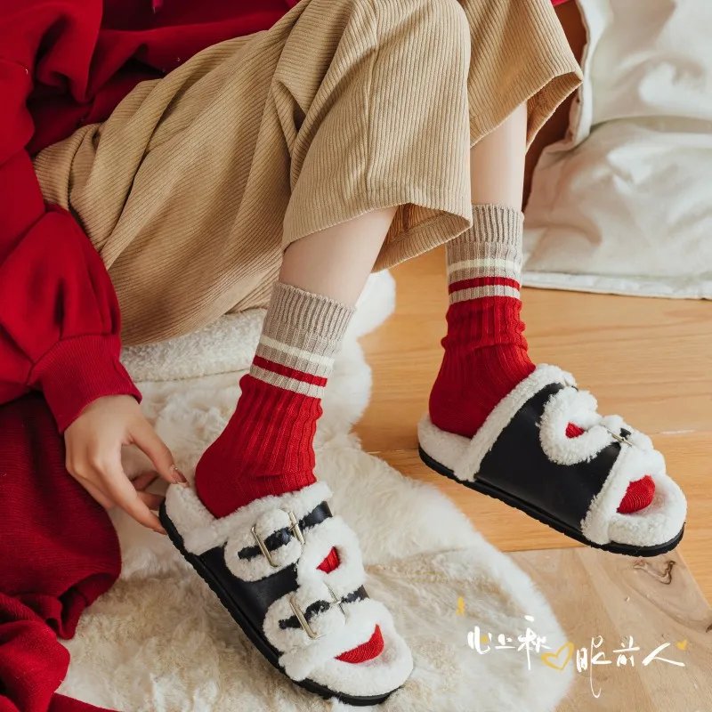 Fashion Autumn Warm Winter Socks Simple High Quality Cotton Socks New Casual Striped White Red Socks Set 5 Pairs for Women