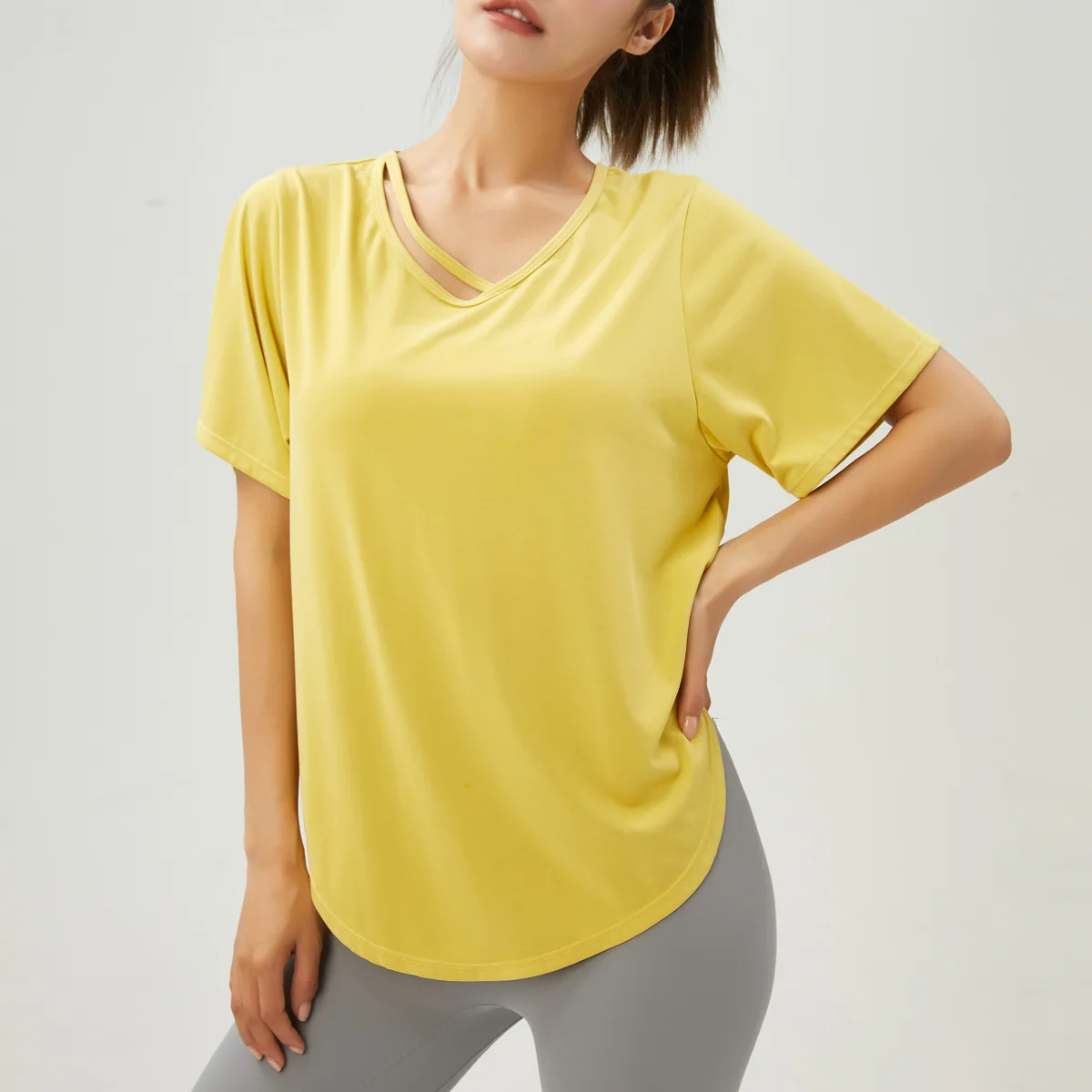 Lulu Loose Yoga Tops Women 's Sports Shirts Summer Quick Dry Breathable Short Sleeve T-shirt Fitness Running Sportswear Ladies