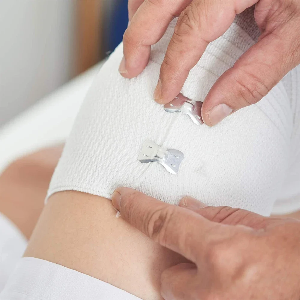 Эластичная компрессионная повязка с крючками. Спортивная поддерживающая