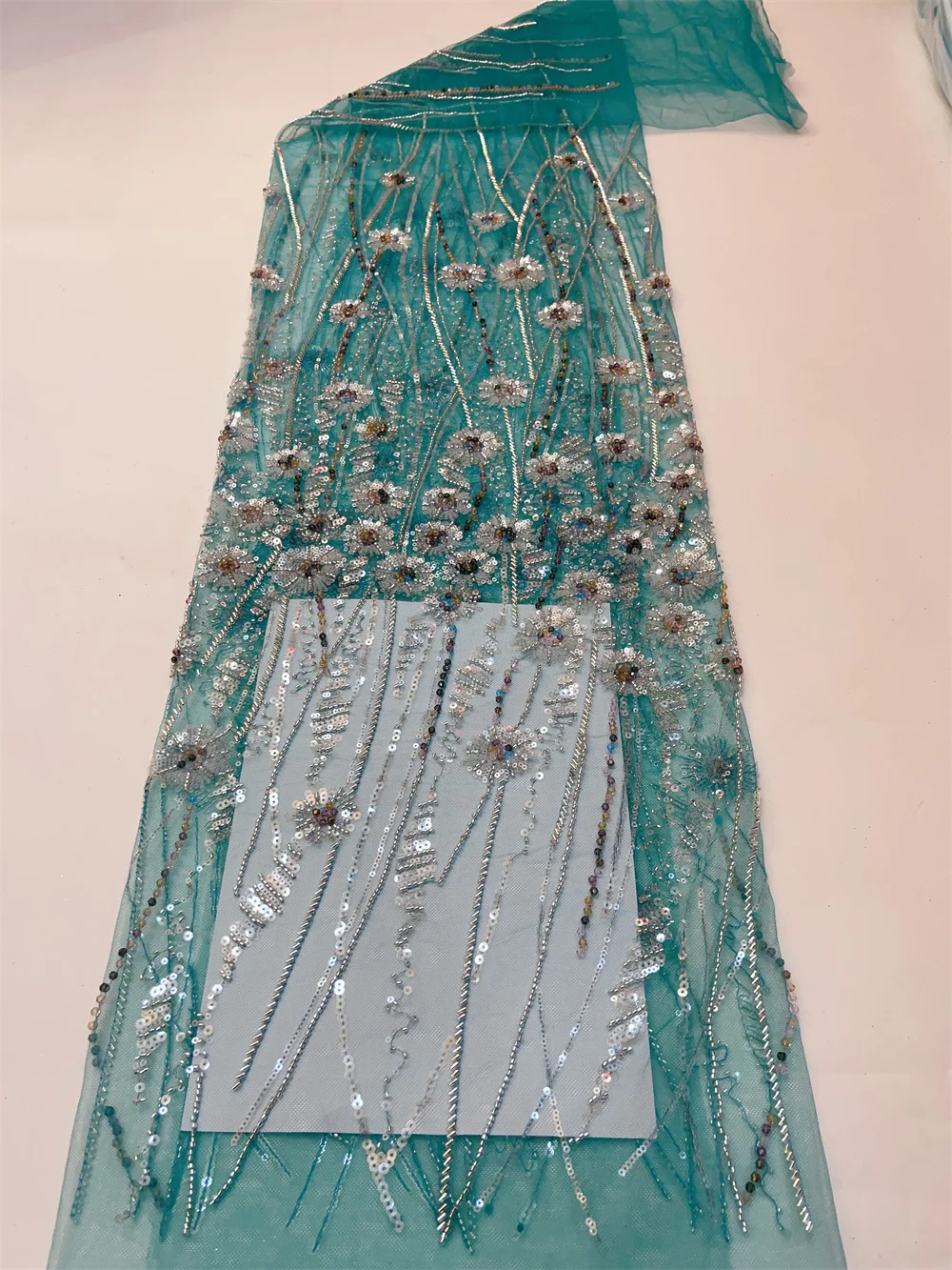 2023 Высококачественная африканская кружевная ткань бусины и блестки Eleagnt