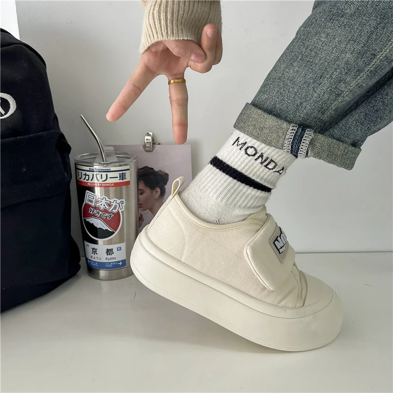 Four Seasons Round Toe Fashion Flat Shoes Women's Thick Sole Simple Casual All-match Comfortable Slip-on Biscuit Shoes Ladies