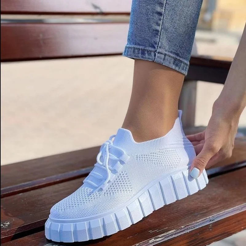 

Women's Stylish Sneakers 2022 Spring New Stretch Fabric Ladies Lace Up Casual Shoes 36-43 Large-Sized Female Comfy Flats