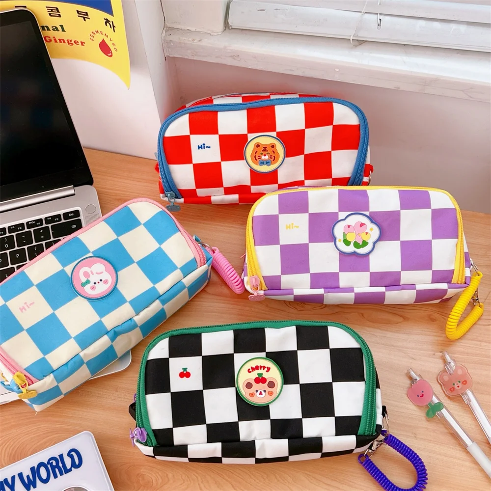 

Minimalist Style Thickened Edge Wrapping Pencil Bag Smooth And Flat Simple Grid Pencil Case Chessboard Grid Fashion Design