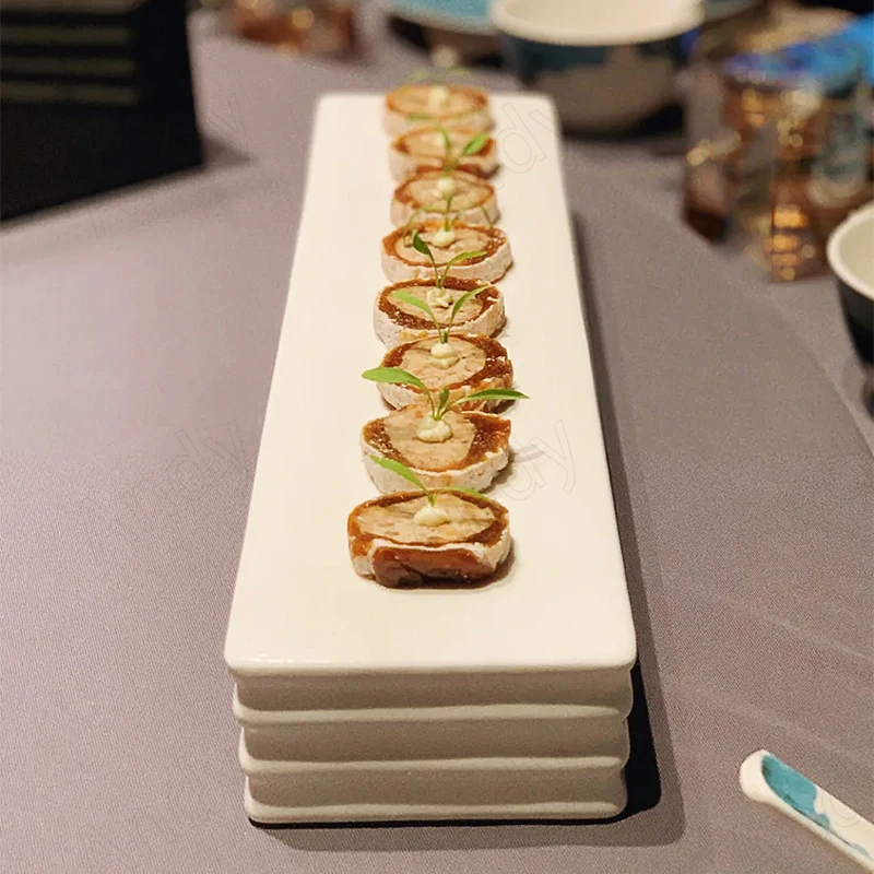 

Modern Ceramic Dinner Plate Pure White Rectangle Western Restaurant Dessert Plates Nordic Wedding Center Desktop Cake Organizer