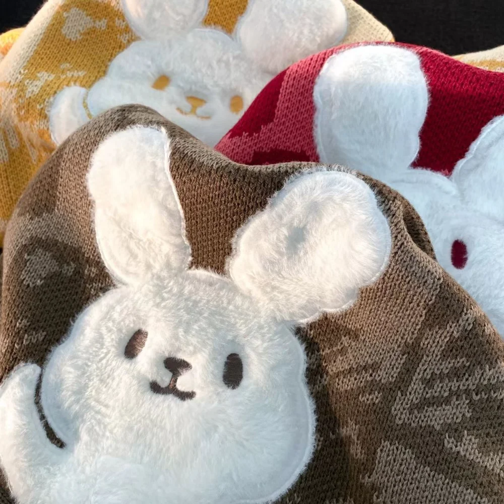 

Белый флисовый свитер унисекс с вышивкой в виде кролика, винтажный уличный пуловер большого размера с круглым вырезом в стиле Харадзюку Y2K, кавайная одежда