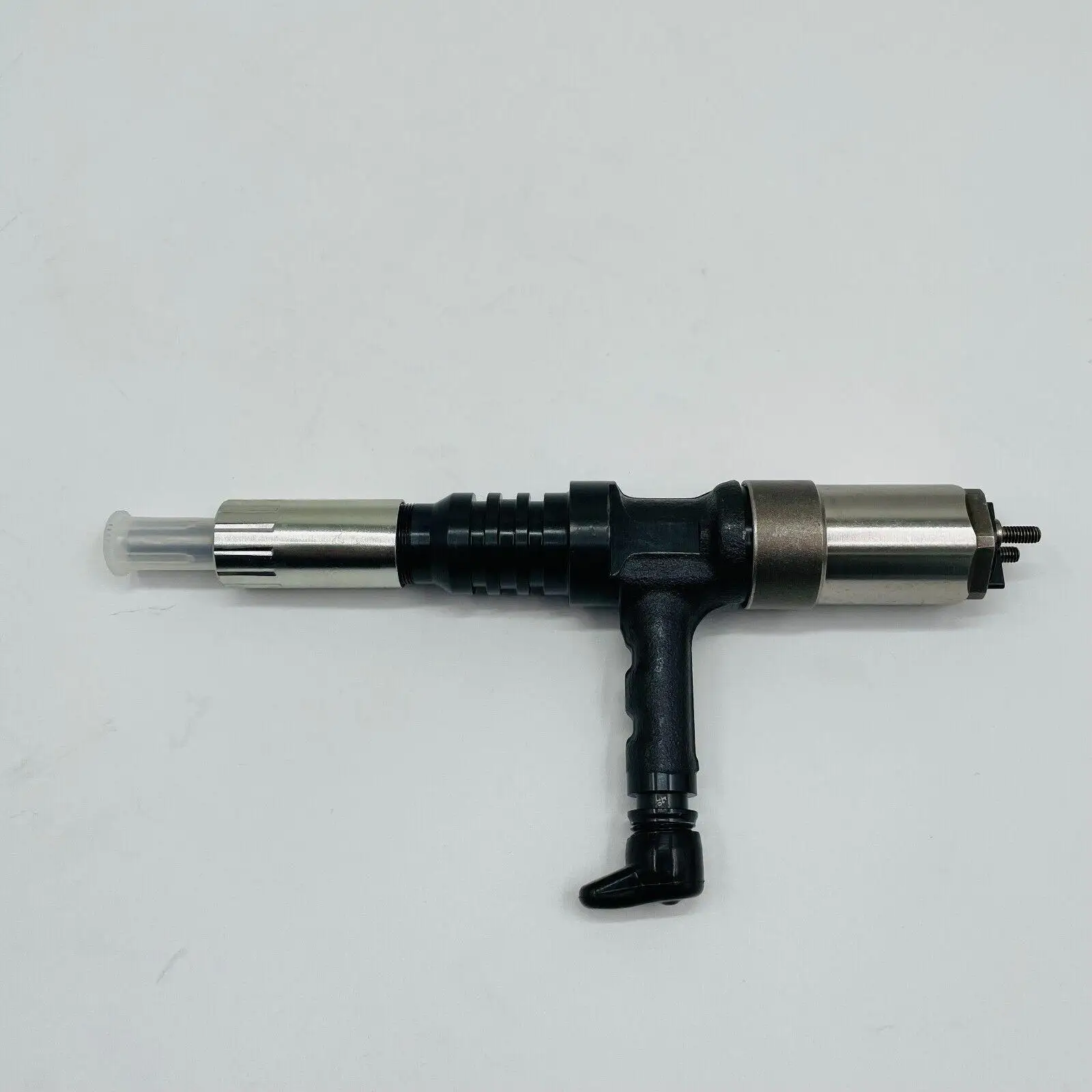 095000-0562 095000-0560 дизельный топливный инжектор 6218-11-3100 для Komatsu P140 / SA60140 Φ