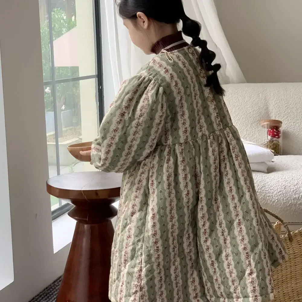 Детское платье 7904 зимнее Новое корейское вертикальное с цветочным принтом