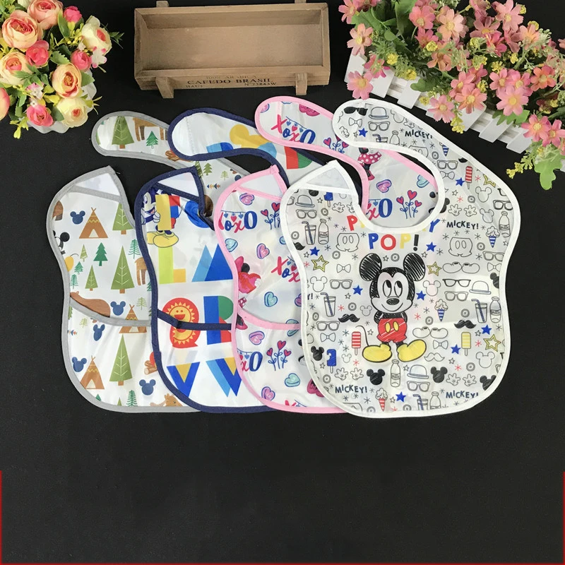 

Disney Bib Mickey Minnie Cartoon Animal Picture Cute Children's Bib Rice Pocket Anti-dirty Waterproof Blouse Saliva Towel
