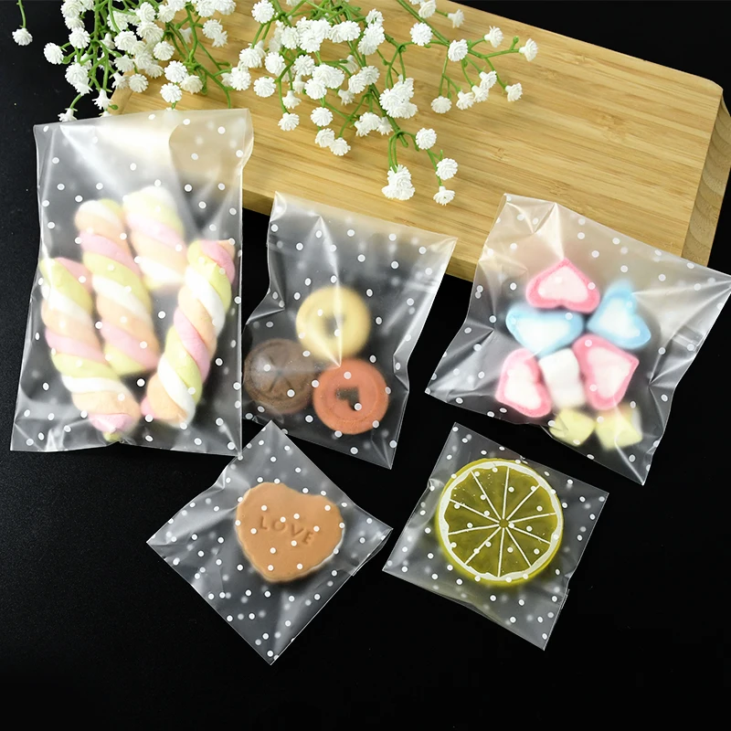 

100pcs Plastic Transparent Packing Cellophane Bags Polka Dot Candy Cookie Gift Bag DIY Self Adhesive Pouch Candy Bags for Party