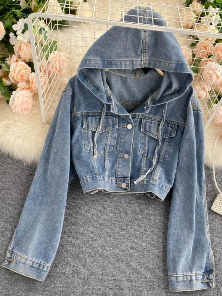 Демисезонные джинсовые куртки с капюшоном однотонные укороченные топы длинным
