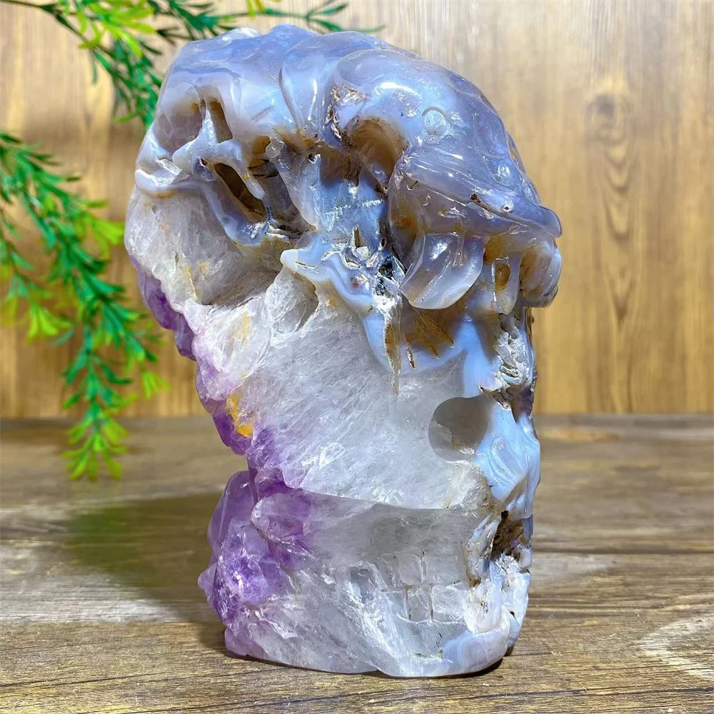 

Искусственный аметистовый череп DriB