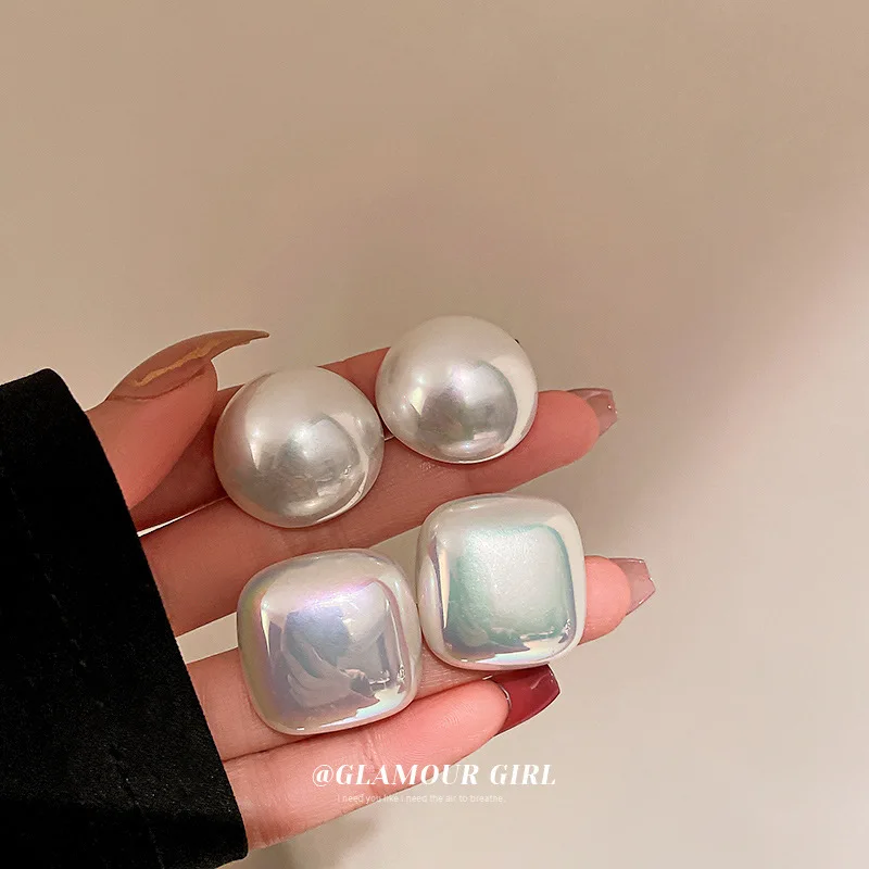 

Fashion Korean Simulated Pearl Geometric Round Square Stud Earrings