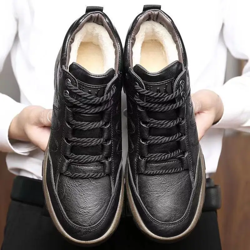 

Winter New Men's Cotton Shoes Microfiber Upper Waterproof Non-slip Outdoor Hiking Shoes Plus Velvet Warm High-top Flat Shoes