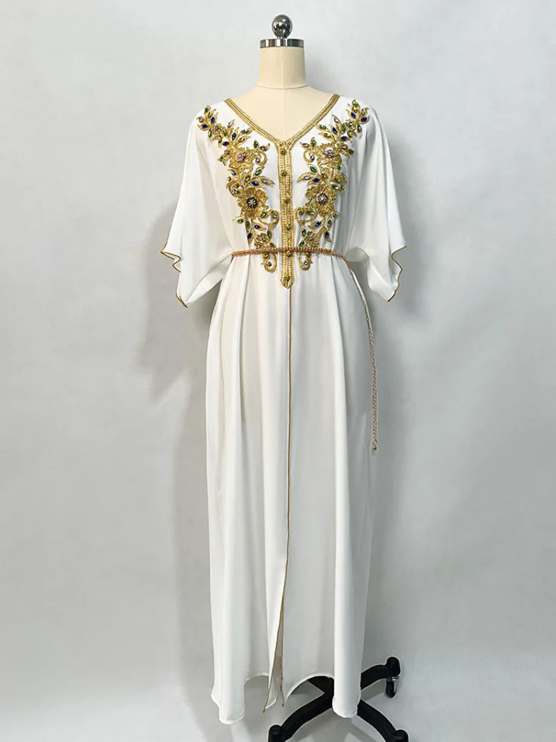 White Evening Dresses Moroccan Caftan Women Golden Trim Handsewn Rhinestones Luxury Abaya Muslim Bridal Gowns Gulf Jalabiya