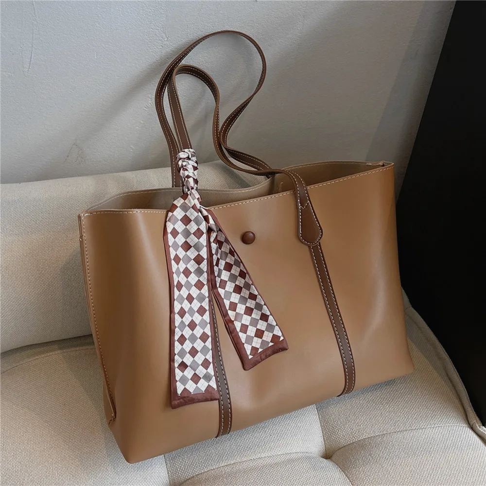 

Toptrends Vintage Work Shoulder Tote Bags For Women 2022 Autumn Trend Fashion Designer Triple Compartment Office Ladies Handbags