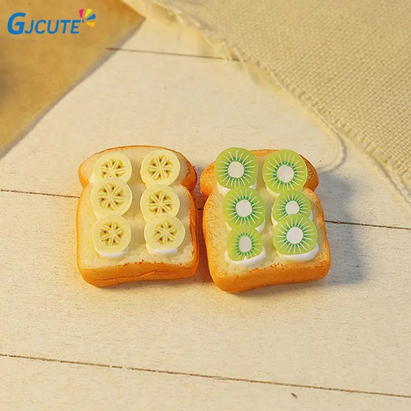 

1/12 Scale Miniature Fruit Toast Mini Bread for Blyth OB11 BJD Dollhouse Pretend Food Kitchen Play Toys Accessories