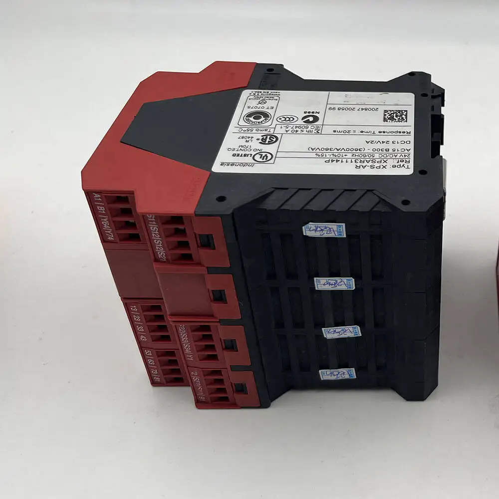 XPS-AR311144P для Schneider реле безопасности XPSAR311144P