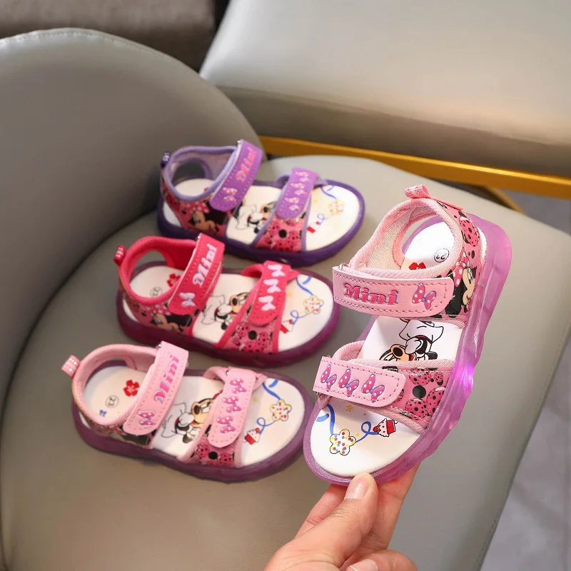 

Minnie Mouse Fashion Elegant Girls Sandals 5 Stars Excellent Spiderman Boys Shoes Lovely LED Lighted Children Sandals Shoes