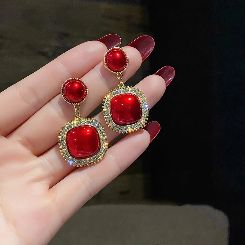 

2022 New Red Vintage Crystal Pearl Drop Dangle Woman‘s Earrings Fashion Luxury For Korean Jewelry Party Unusual Gift For Girls
