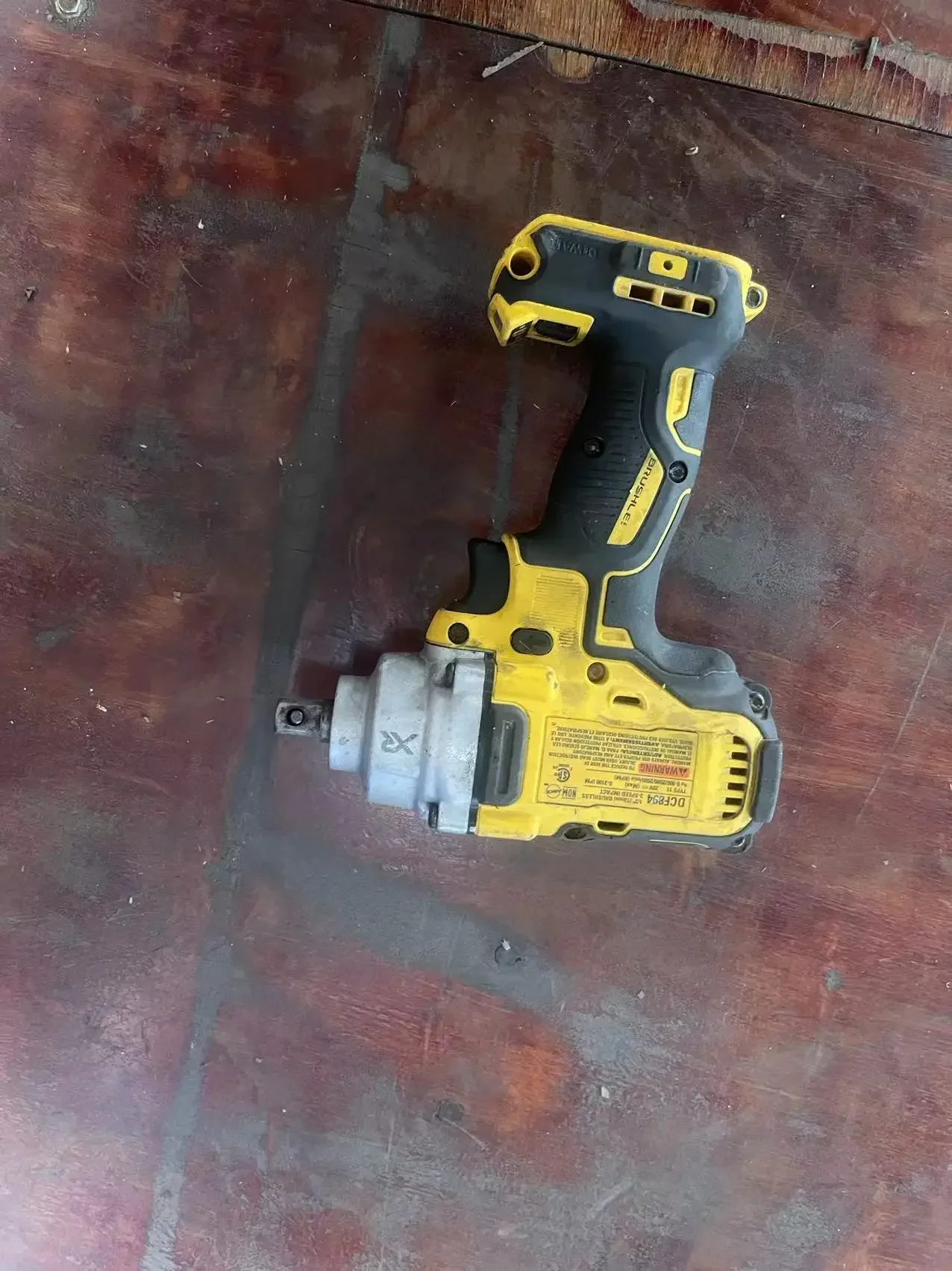 Б/у бесщеточный ударный гайковерт Dewalt DCF894N 18 в 1/2 дюйма (только корпус)