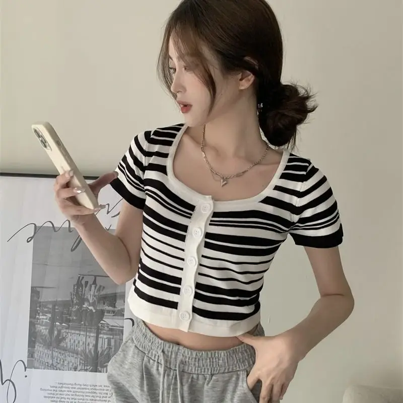 

Женский трикотажный кардиган с коротким рукавом, облегающий ТРИКОТАЖНЫЙ УКОРОЧЕННЫЙ ТОП контрастных цветов с высокой талией, в полоску, на лето