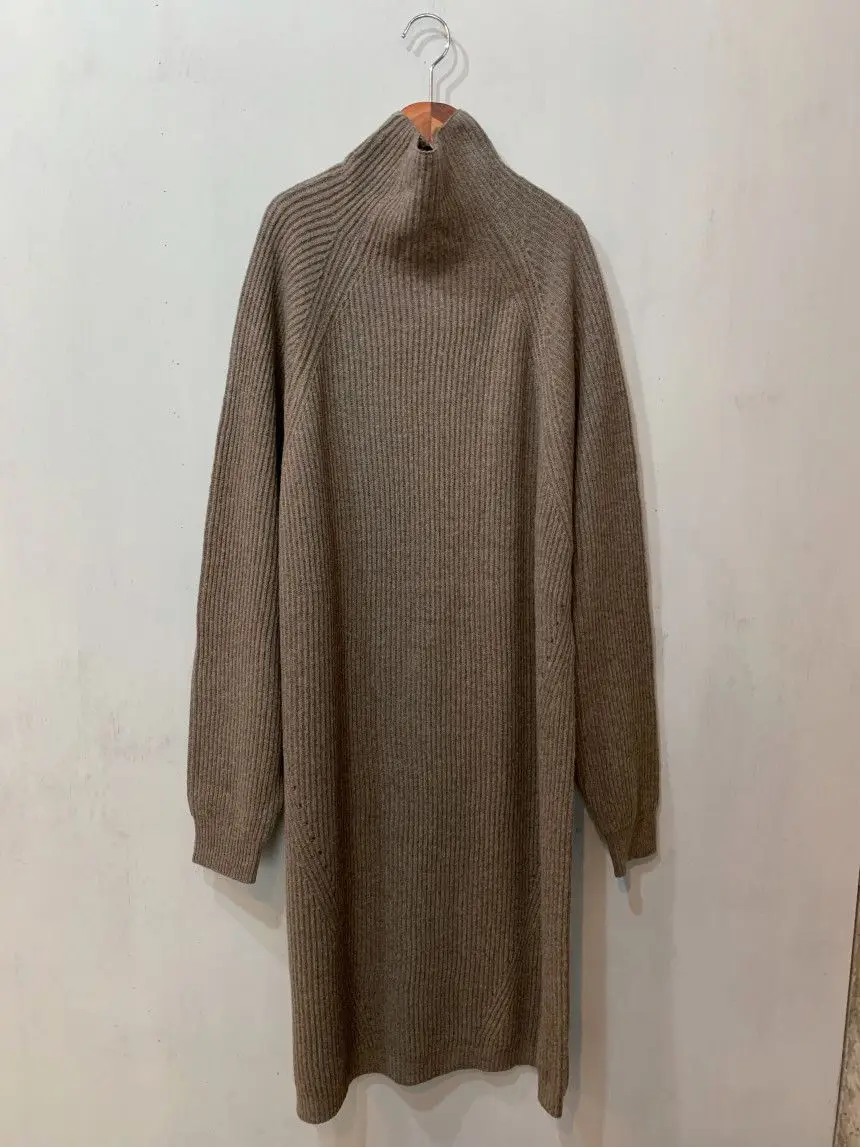 Корейская версия ленивое платье-свитер большого размера с длинными рукавами