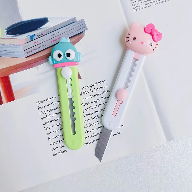 

Kawaii Sanrio Utility Knife Hello Kittys Kuromi My Melody Cinnamoroll Cartoon High Value Portable Express Box Opener Sewing Gift