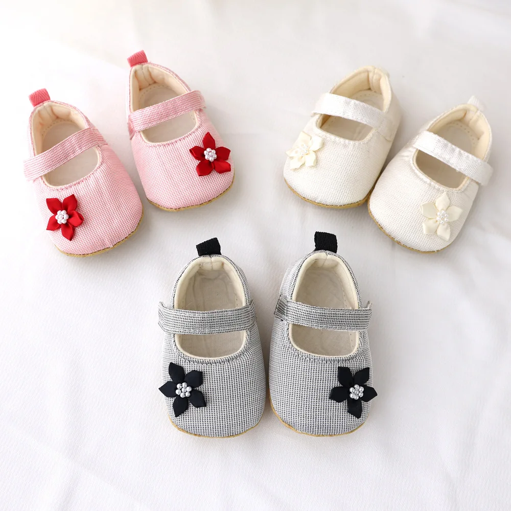 

Baby toddler shoes with soft soles 0-6-12 months old female baby toddler shoes Spring and Autumn Princess style small cloth shoe