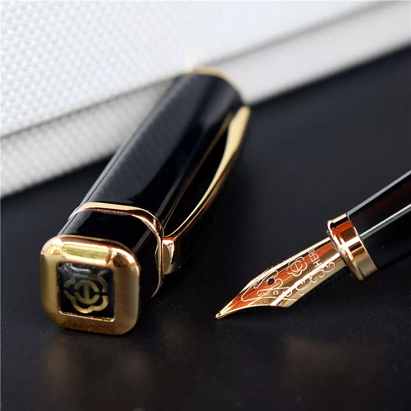 Hero 979 Square Cap Metal Fountain Pen Golden Plates Clip Iridium Fine Nib 0.5mm Fashion Writing Ink Pen for Office Business