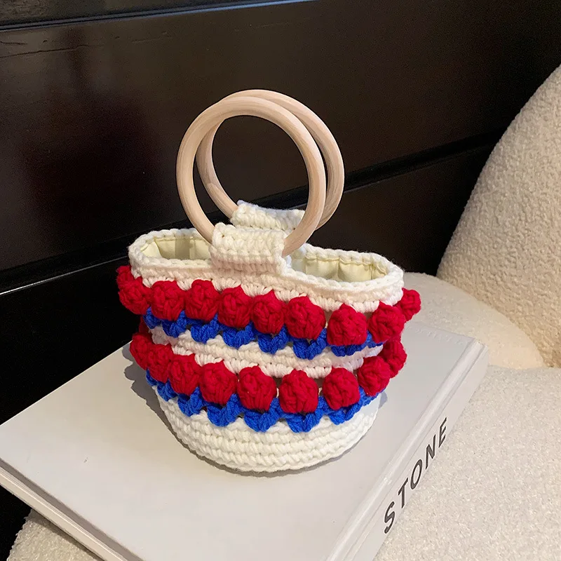 

Женская вязаная крючком сумка на плечо, с цветами