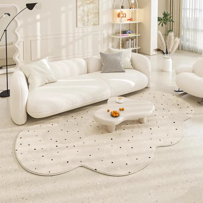 

Пушистый коврик для ванной комнаты