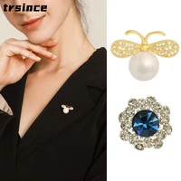 cute little bee brooches pearls insect brooch women delicate crystal rhinestone pin for girl cute jewelry neckline decoration