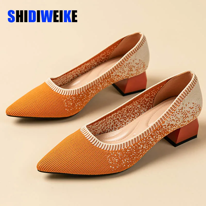 

SDWK/тянущиеся трикотажные туфли-лодочки на не сужающемся книзу массивном каблуке 4 см; Женские модельные туфли на высоком каблуке; Удобная дышащая обувь с острым носком из сетчатого материала