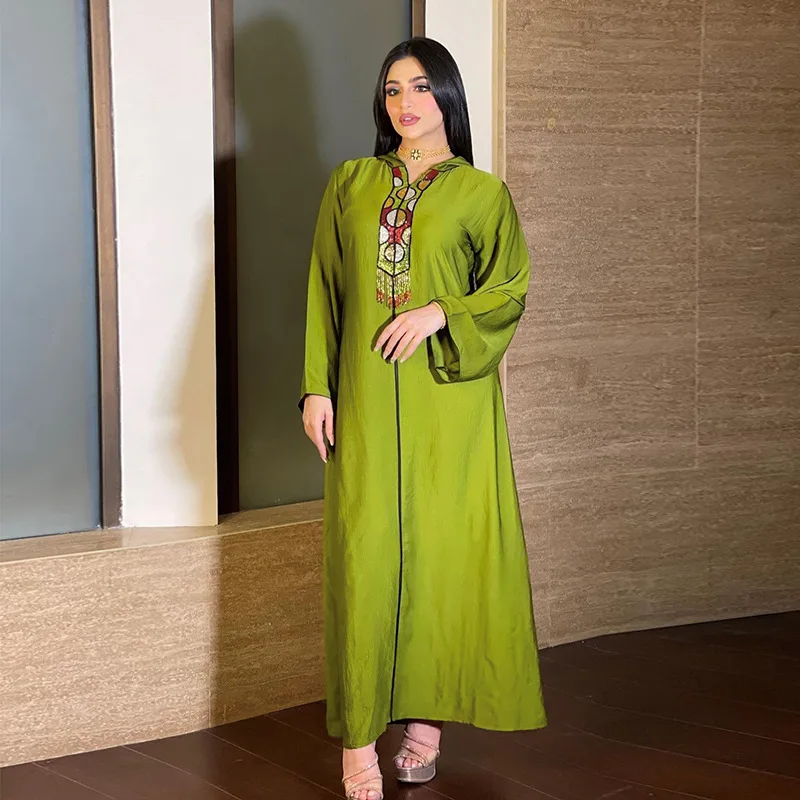 Robe Femme Musulmane New Green Middle East Luxury Beaded Robe Jalabia Muslim Dress Hooded Abayas for Women Dubai