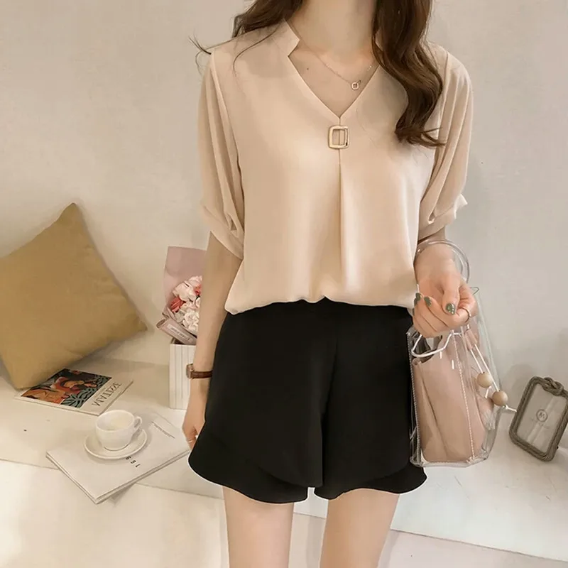 Женская шифоновая блузка с V-образным вырезом и коротким рукавом | одежда