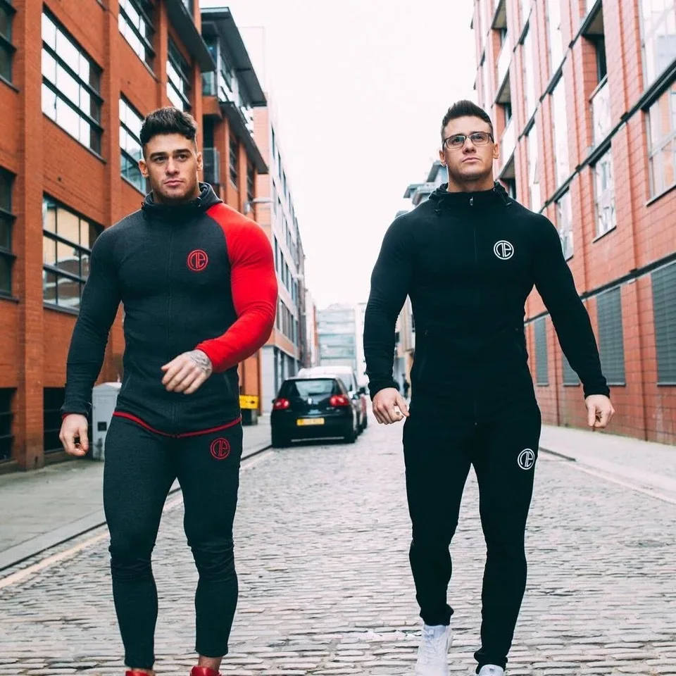 

Костюм спортивный мужской с вышивкой, кофта с капюшоном и спортивные штаны, костюм из двух предметов в стиле пэчворк