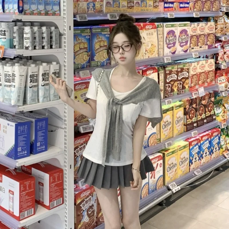 Однотонная футболка с коротким рукавом летний белый топ в стиле преппи вязаная