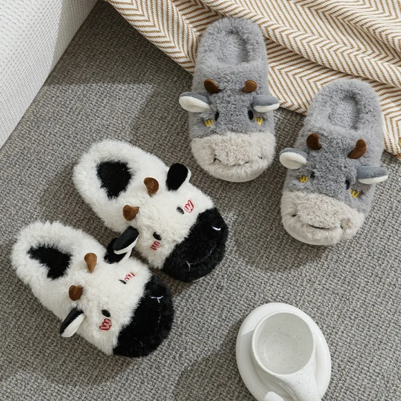 

Новинка, милые тапочки с животными для женщин, милые пушистые зимние теплые тапочки для пар, Мультяшные домашние тапочки с молочной коровой,...