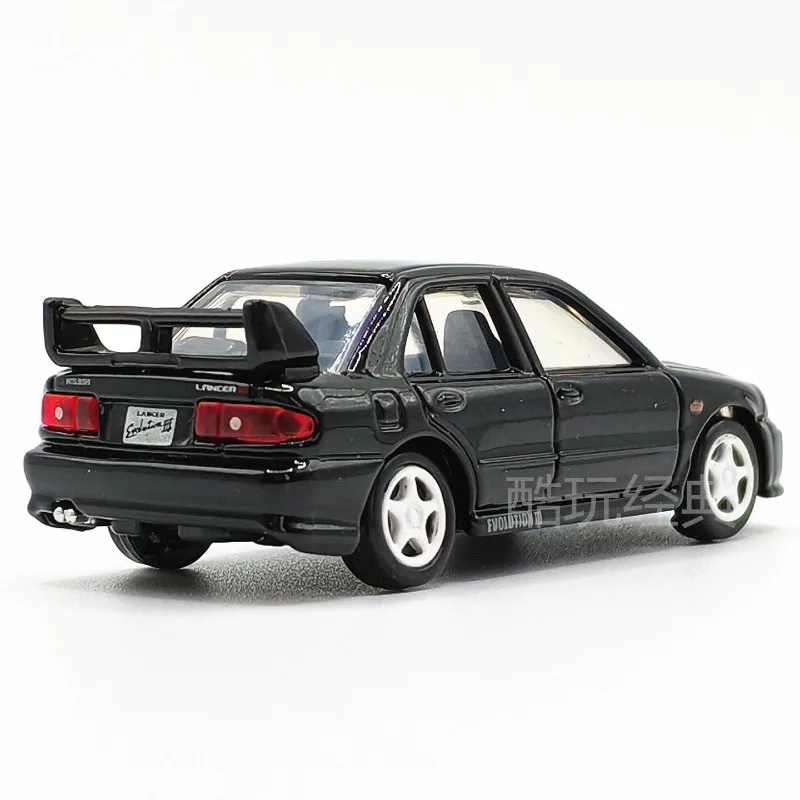 Фото Коллекционная модель автомобиля TAKARA TOMY Mitsubishi Lancer GSR Evolution III из литого сплава к 10-летию компании – идеальный подарок для энтузиастов №4