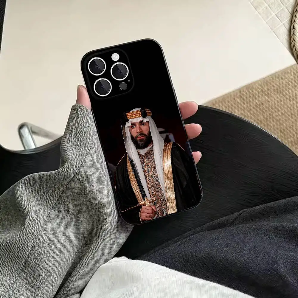 Фото Противоударный черный силиконовый мягкий защитный чехол K-Karim Benzema Football, подходит для iPhone 11, 12, 13, 14, 15, 16, 17, Pro, Max, Plus. №5