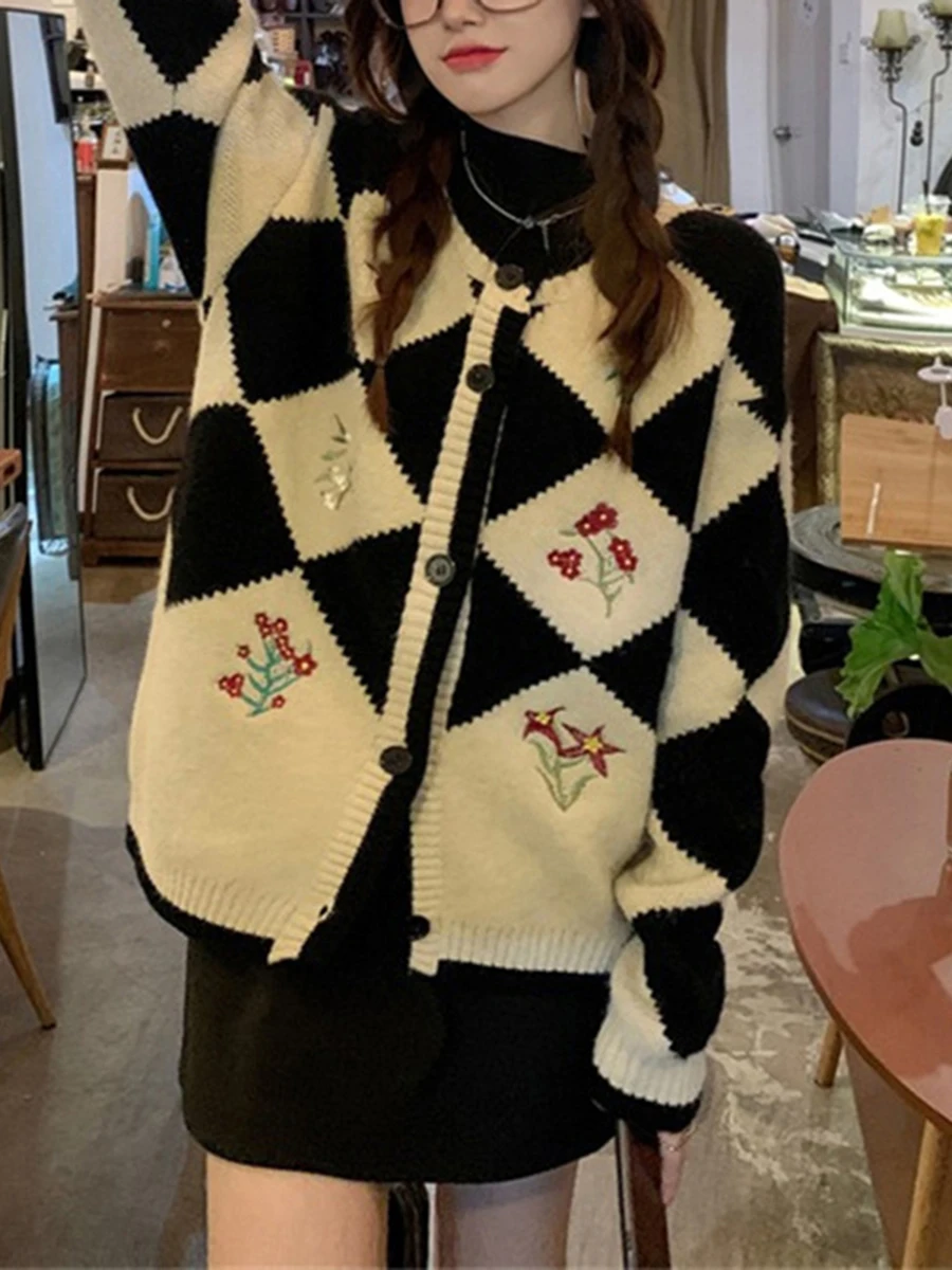 

Женское трикотажное пальто на пуговицах, Кардиган с длинным рукавом и круглым вырезом, с принтом в виде бриллиантов, красный/черный, для весны и осени