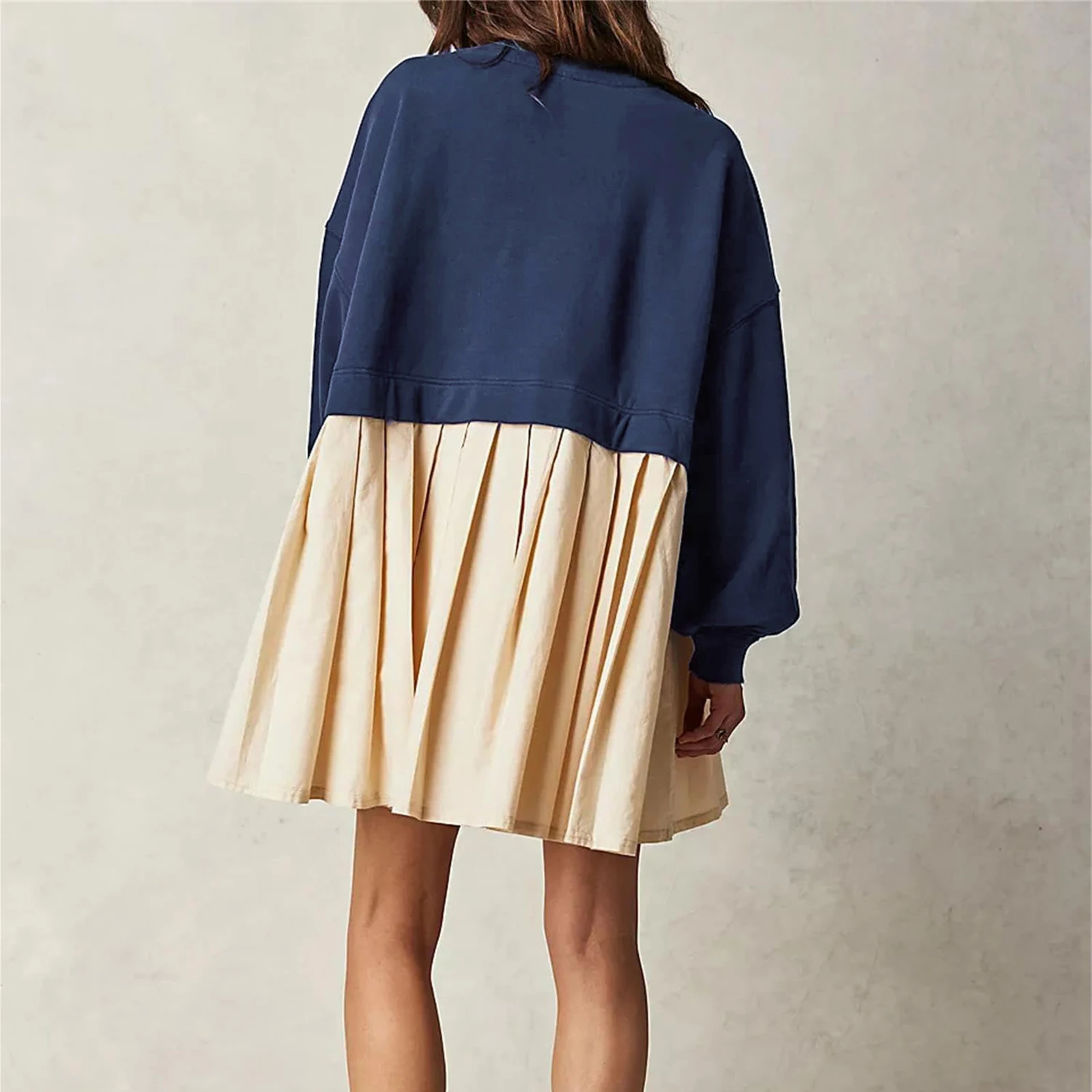 

Женское платье-свитшот с длинным рукавом и круглым вырезом