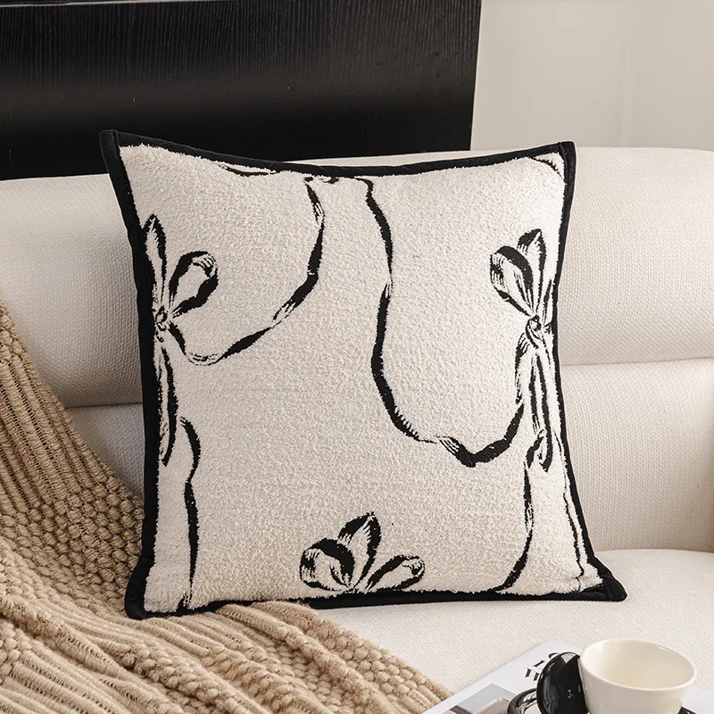 Черно-белые жаккардовые наволочки для подушек 45x45 см