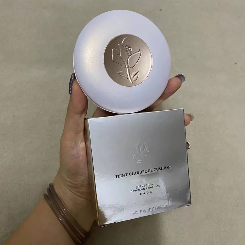 

Exquisite Base Makeup Lasting Docile Air Feel Makeup Clean and Translucent Air Cushion 13g Natural Moisturizing