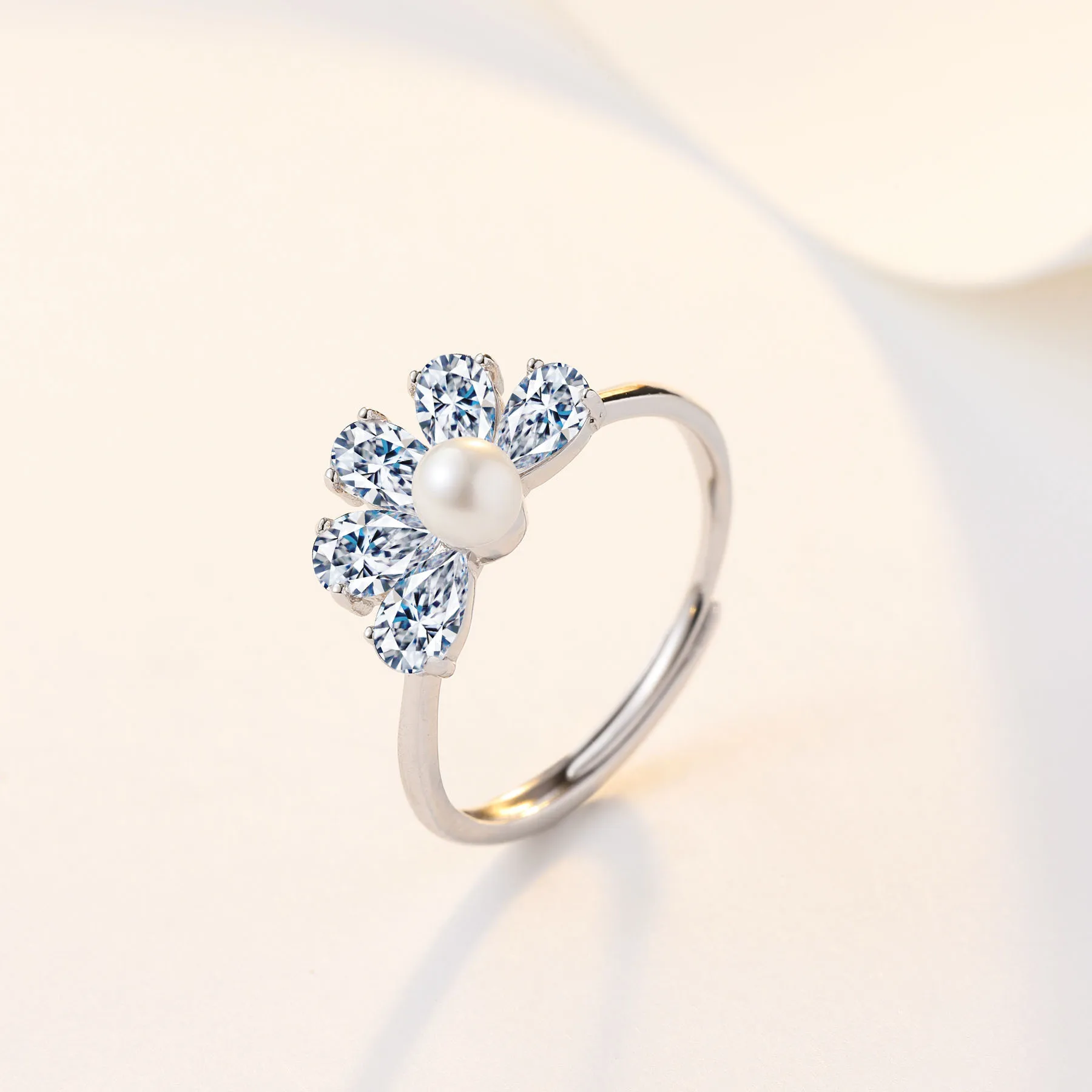

Manufacturers customized 925 sterling silver ring to design and print logo design to quickly produce JZ012627.