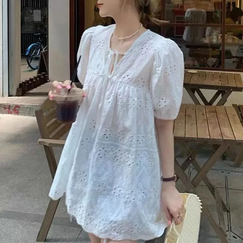 Женская свободная рубашка с V-образным вырезом коротким рукавом