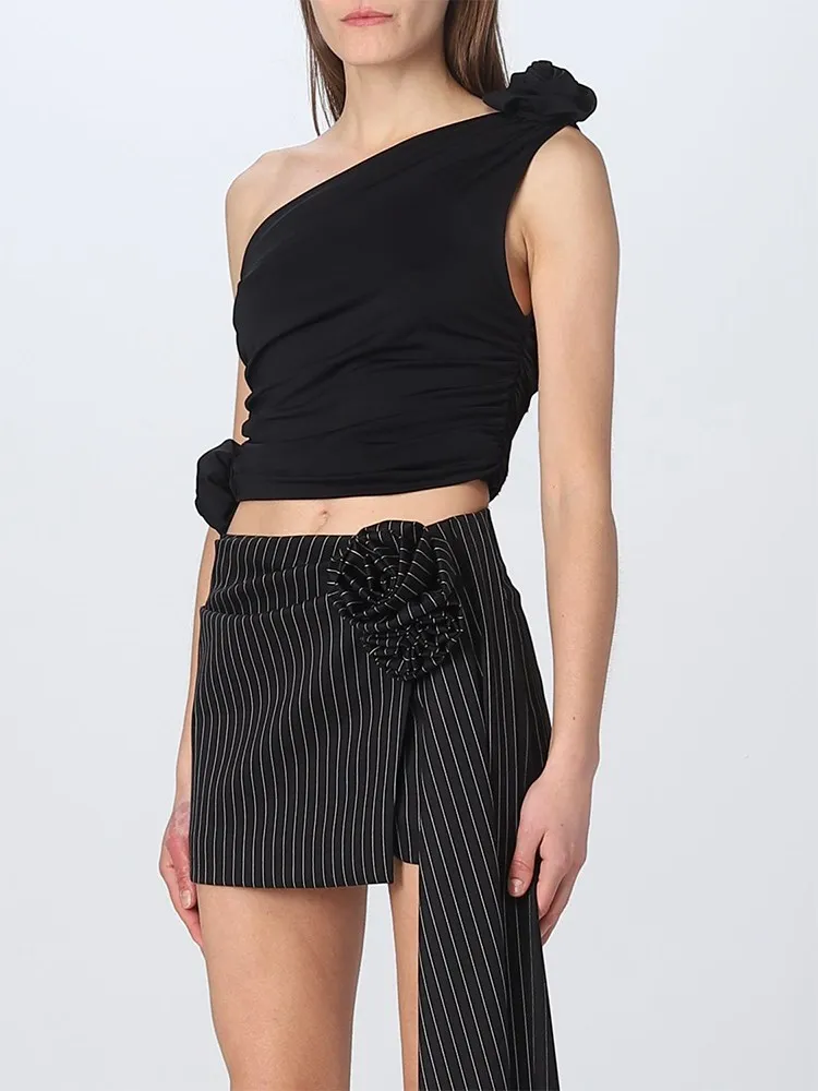 

Женская облегающая футболка TWOTWINSTYLE, летняя футболка с цветочным принтом, с диагональным воротником, без рукавов, с открытыми плечами